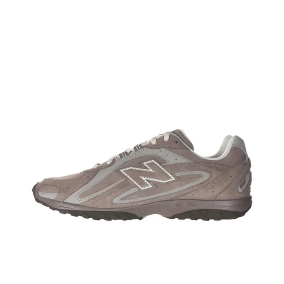 New Balance 204L Suede Mushroom Arid Stone