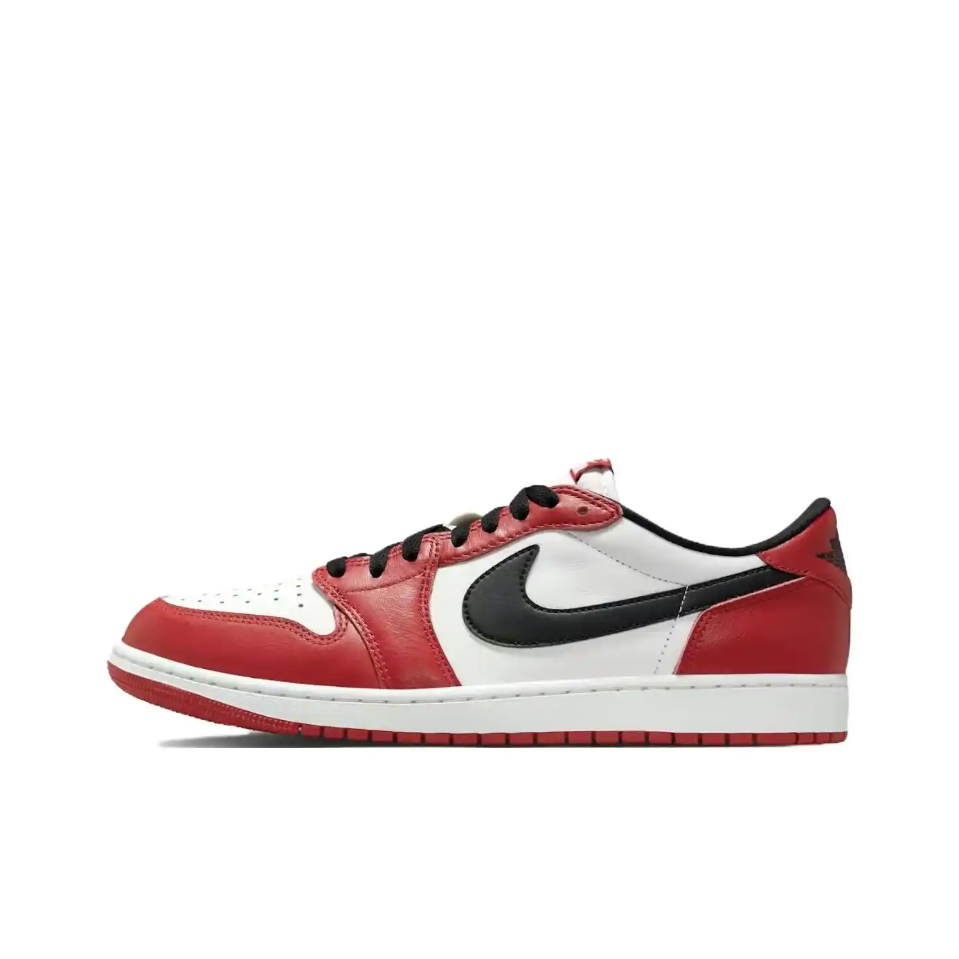 Jordan-1-Retro-Low-OG-Chicago_10_11zon.webp
