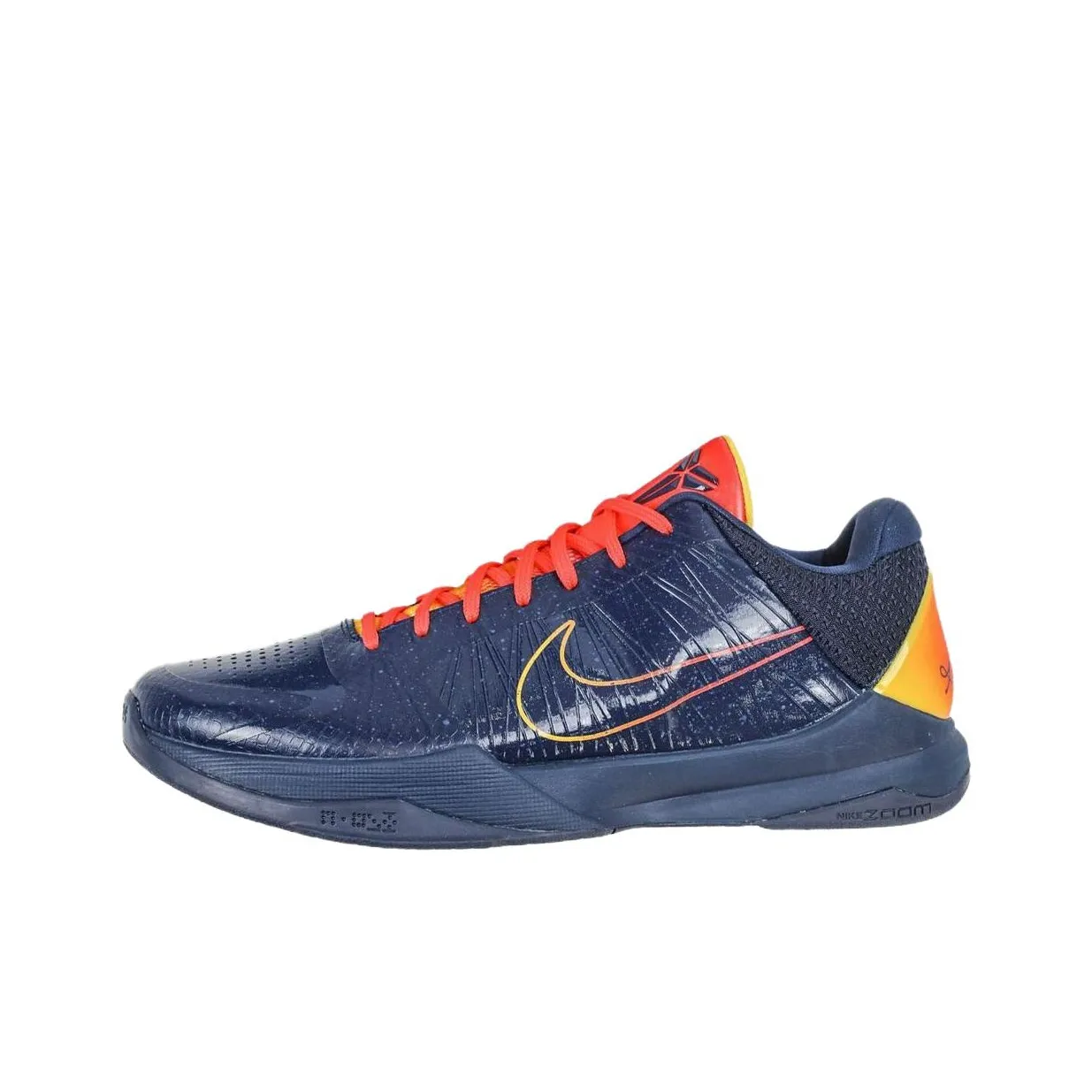 Nike-Kobe-5-Protro-Midnight-Navy-Bright-Crimson.webp Nike-Kobe-5-Protro-Midnight-Navy-Bright-Crimson.webp